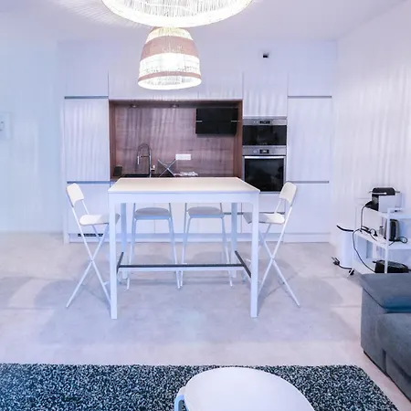 Appartement Le Sereine'mans - Hyper Centre - Wifi - 4 Personnes - Reve Au Mans